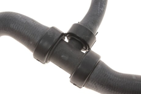 Патрубок радиатора нижний gates 053340