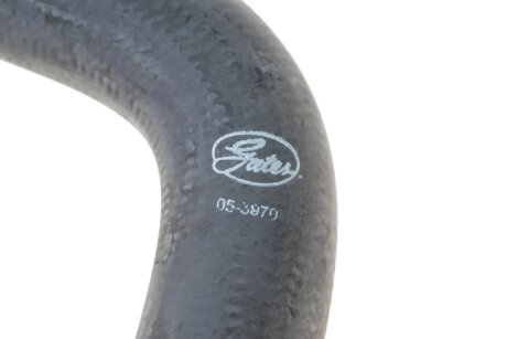 Патрубок системи охолодження gates 053970