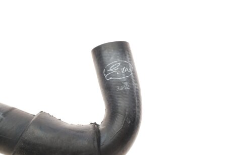 Патрубок радиатора нижний gates 3942