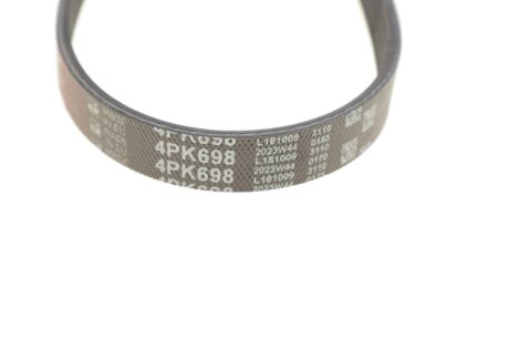 Привідний ремінь генератора gates 4PK698