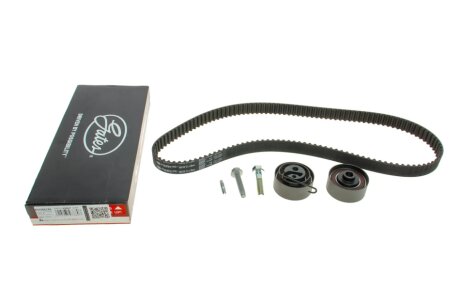 Комплект ремня грм gates K015563XS