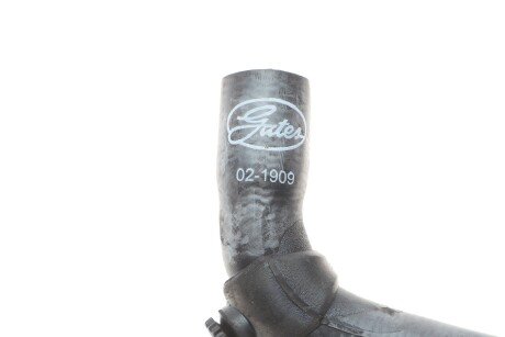 Патрубок 4275-21909 gates 021909