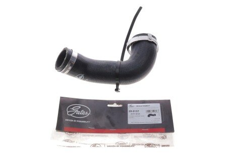 Патрубок интеркулера (турбины) gates 090137