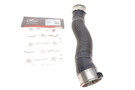 Патрубок интеркулера (турбины) gates 090194