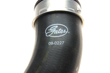 Патрубок интеркулера (турбины) gates 090227