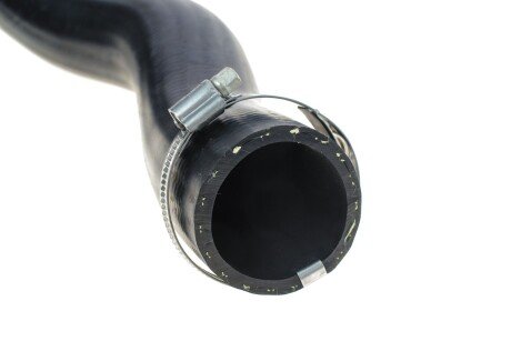 Патрубок интеркулера (турбины) gates 090808