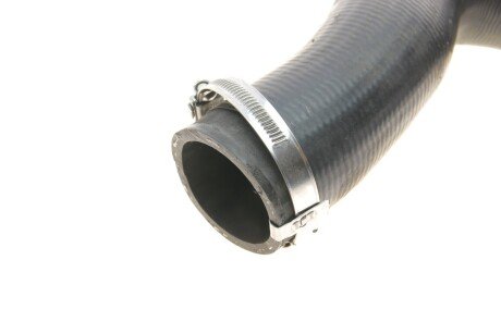 Патрубок интеркулера (турбины) gates 090827