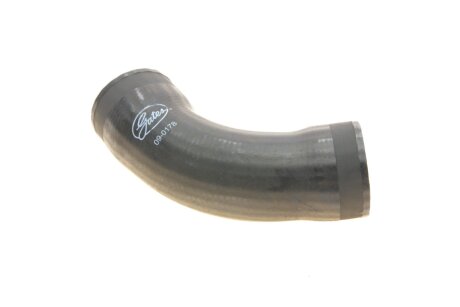 Патрубок интеркулера (турбины) gates 090178