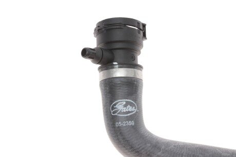 Патрубок радиатора верхний gates 052359