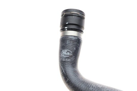 Патрубок системи охолодження gates 052640