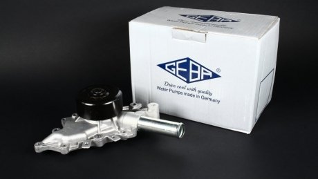 Помпа водяная, OM611 2.2CDI 99-03 geba 10810