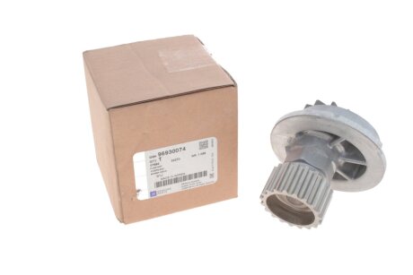 Помпа водяная (GM) general motors 96930074