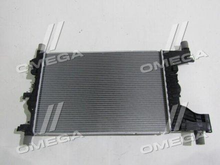 Радиатор охлаждения двигателя general motors 13267652