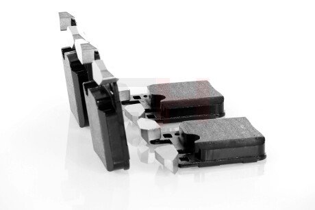 Колодки ручного (стоячого) гальма gh GH410331