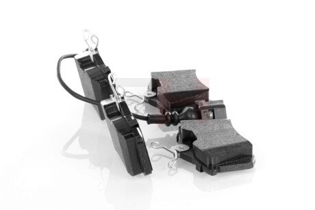 Колодки ручного (стоячого) гальма gh GH414213