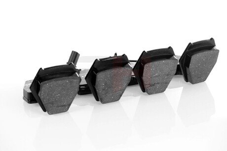 Передні тормозні (гальмівні) колодки gh GH414754