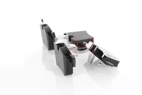 Передние тормозные колодки gh GH410320