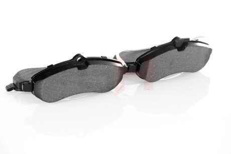 Передние тормозные колодки gh GH410607