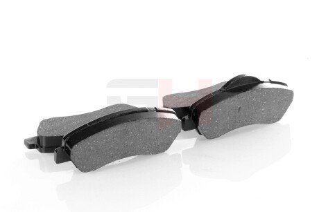 Передние тормозные колодки gh GH410619