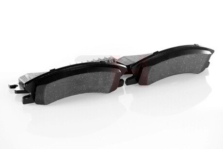 Передние тормозные колодки gh GH411603