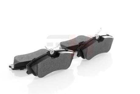 Передние тормозные колодки gh GH411937