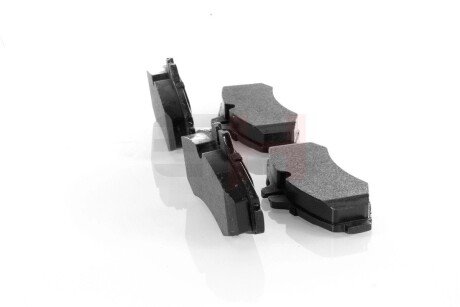 Передние тормозные колодки gh GH413340