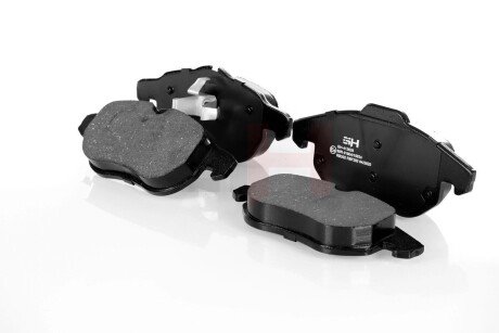 Передні тормозні (гальмівні) колодки gh GH413628