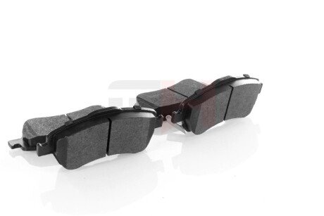 Передние тормозные колодки gh GH413903