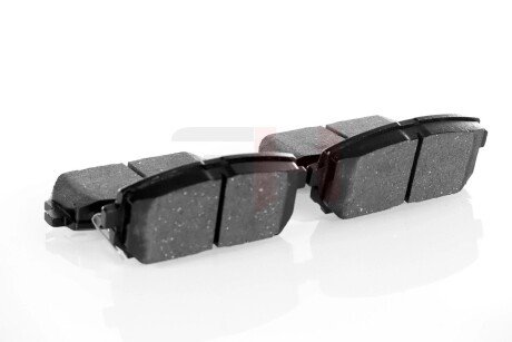 Задние тормозные колодки gh GH411723