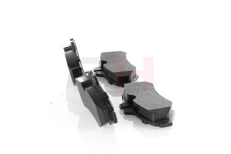 Задні тормозні (гальмівні) колодки gh GH412301