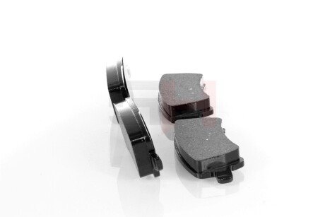 Задние тормозные колодки gh GH412571