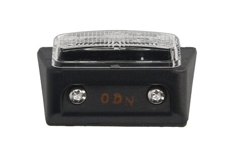 Габаритний ліхтар giant 131VT13270A