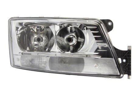 Передняя фара giant 131MA50311MR