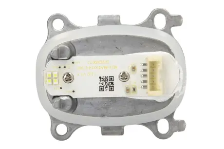 Передняя фара GIANT A31MA50314E300