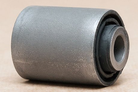 Сайлентблок переднього важеля glober 623238