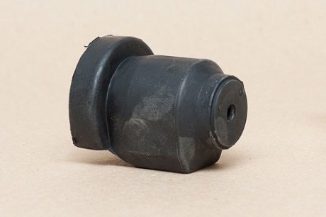 Сайлентблок переднего рычага glober 622285