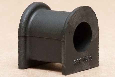 Втулка (резинка) переднего стабилизатора glober 623113