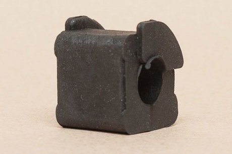 Втулка (резинка) переднего стабилизатора glober 622523