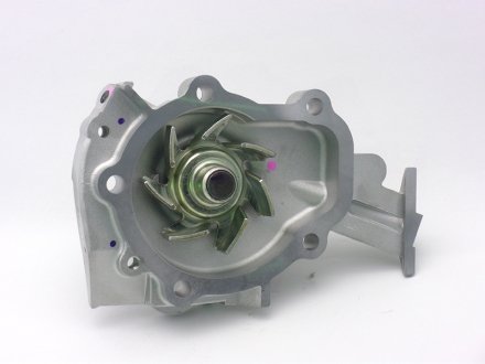 Насос системы охлаждения gmb GWDW38A