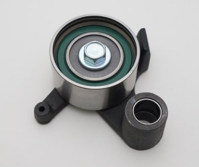 Радиатор охлаждения двигателя gmb GT90670