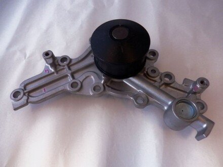 Водяной насос gmb GWM106A