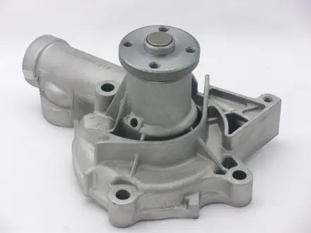 Водяная помпа (насос) GMB GWM19A Митсубиси Colt