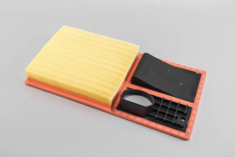 Фільтр повітряний 1.4-1.6 16V Caddy 06-10/Golf 06-13/Octavia 04-/Fabia 06- goodrem RF1594WB