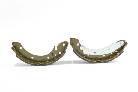 Тормозные колодки задние Berlingo/Partner 96-05 (барабанные) goodrem RM0118