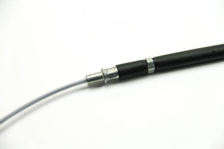 Трос ручного тормоза зад. Golf VI/Jetta III/Octavia 06- Л=ПР. (1447/805) goodrem RM4237