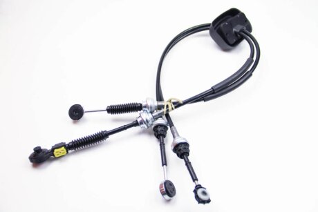 Трос кулисы Trafic/Vivaro 1.9-2.5 dCi 01- (1294/972+1215/927) goodrem RM4339 на Ниссан Примастар