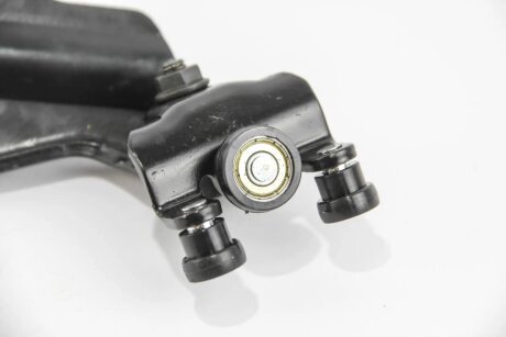 Ролик зсувних дверей (верхній) Transit (V184/V347)(з кроншт.) goodrem RM8017