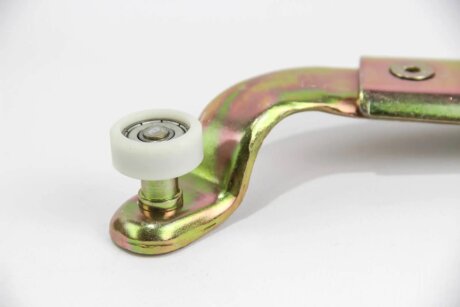 Ролик зсувних дверей (нижній) Sprinter/LT 95-06 (з кроншт.) goodrem RM8018