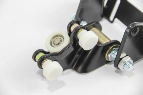 Ролик зсувних дверей (середній) Sprinter/Crafter 06- (з кроншт.) goodrem RM8020