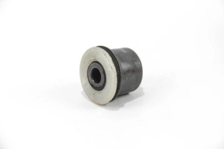 Сайлентблок переднього важеля верхнього CITROEN С5/ Peugeot 407 08- goodrem RR1395